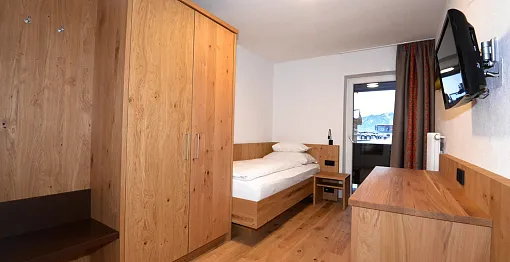 einzelzimmer2.jpg